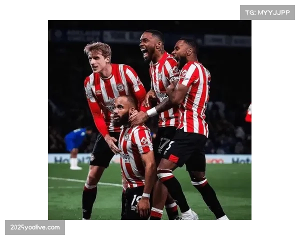 舍什科伤退致曼联10人应战，锋线人选短缺困局凸显