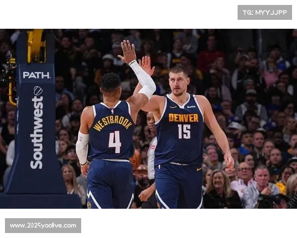 约基奇谈历史三双榜第二：超越大O是荣誉，更关注球队卫冕之路